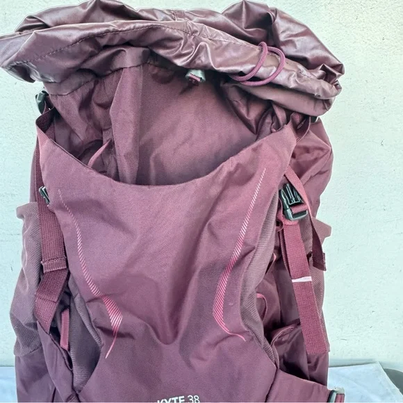 OSPREY KYTE 38L Women's Backpack - XS/S - Picture 6 of 16